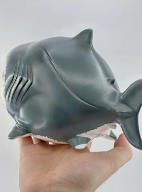 跨境新品可爱鲨鱼3d摆件创意恶搞动物手办家居客厅桌面小摆件玩具