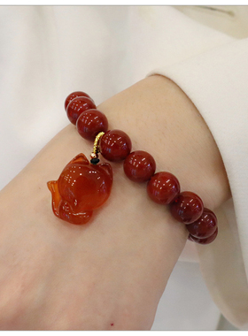 玉髓小狐狸吊坠天然石圆珠手串