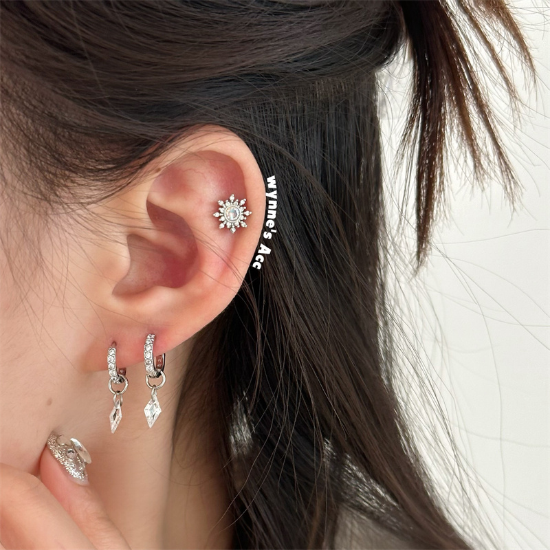 WYNNE’S菱形风筝耳圈水滴七彩雪花耳钉气质百搭耳环多耳洞气质款 - 图0