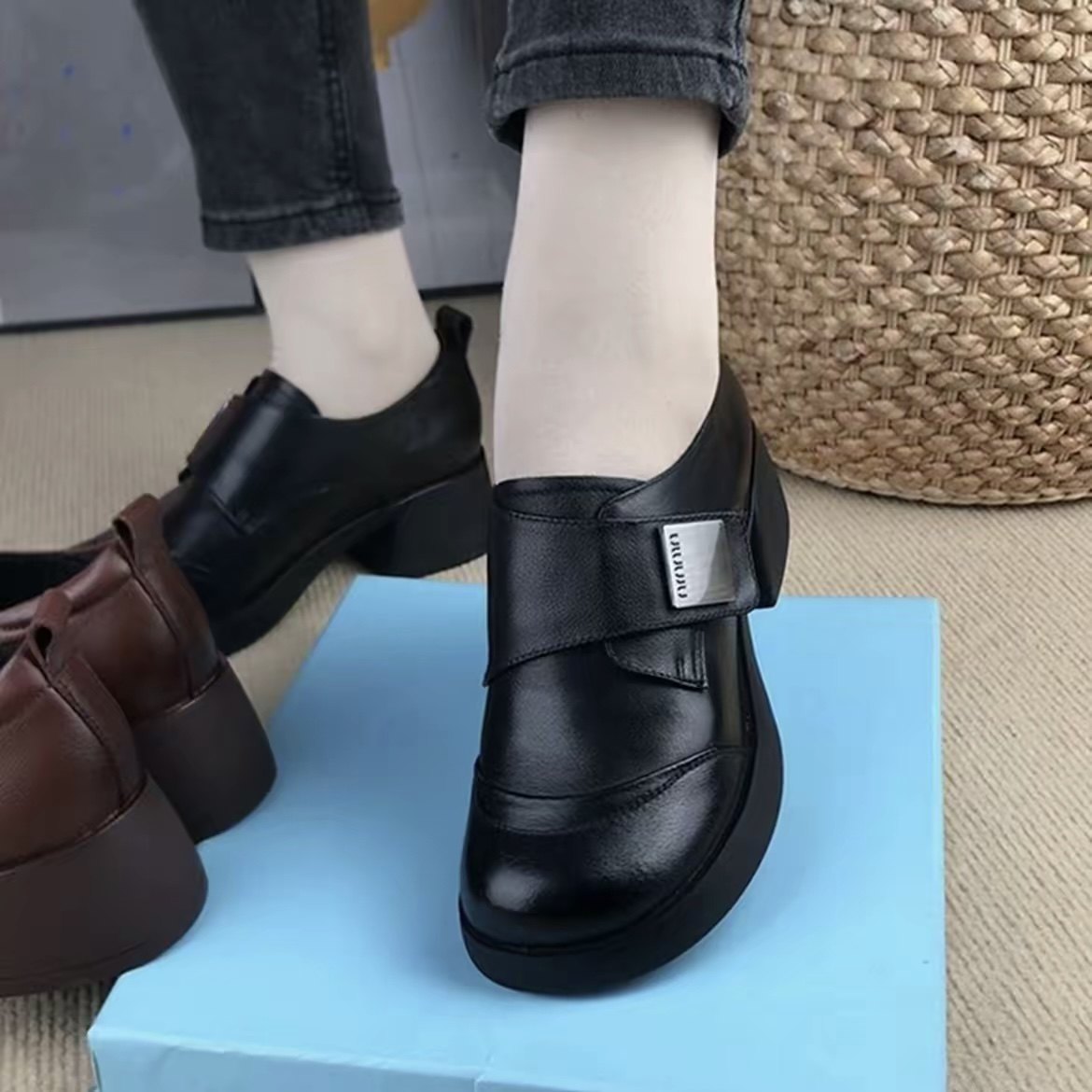 2026春季新款真皮单鞋女粗跟厚底防滑休闲深口百搭小皮鞋妈妈鞋,淘宝优惠券,粉丝福利购,淘宝优惠卷