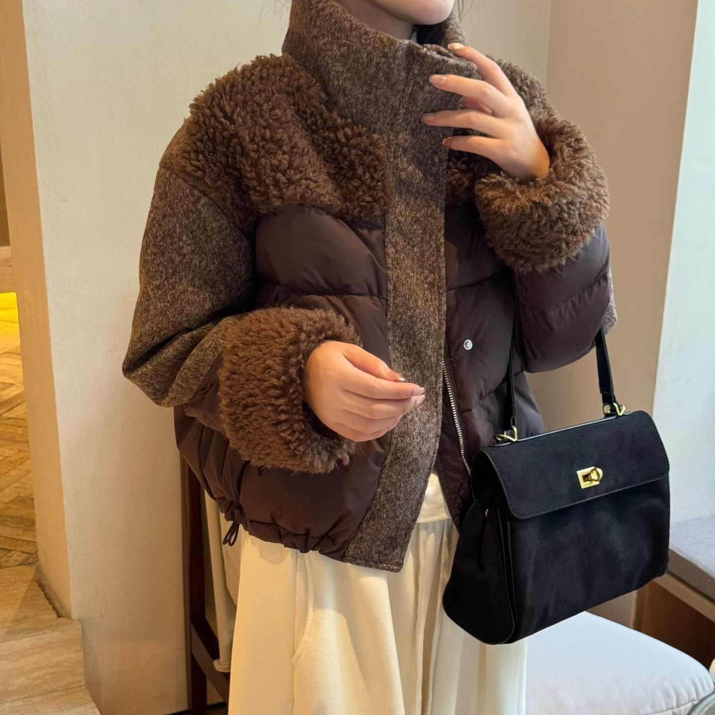 欧货冬季新款女装羽绒服外套拼接颗粒绒显瘦宽松鸭绒立领面包服潮 - 图1