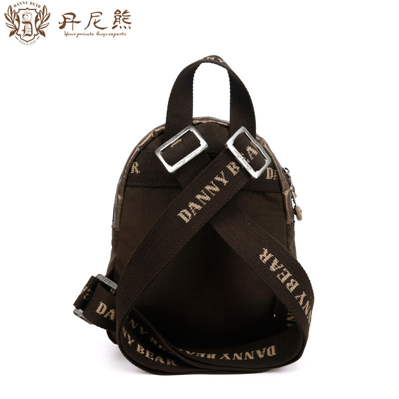 丹尼熊女新品飞扬系列轻便双肩包 丹尼熊箱包双肩背包
