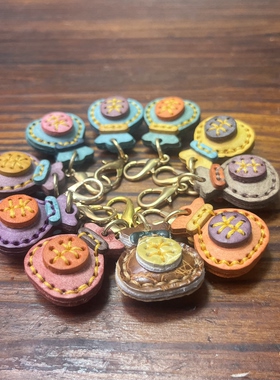 双面Alaska雾蜡皮福袋钥匙扣挂件