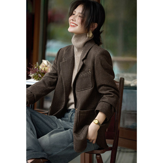 XWI欣未复古英伦刺绣西装外套女2025年秋冬优雅大方得体西服上衣