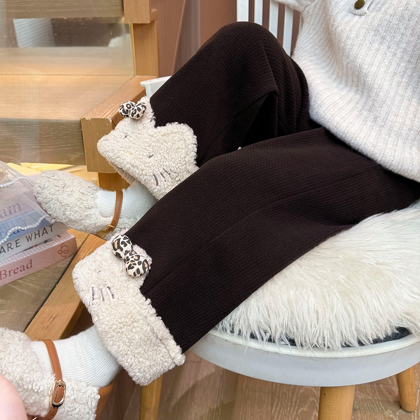 女童直筒裤子秋冬季2025新款儿童加绒猫耳女宝宝一体绒加厚阔腿裤,淘宝优惠券,粉丝福利购,淘宝优惠卷