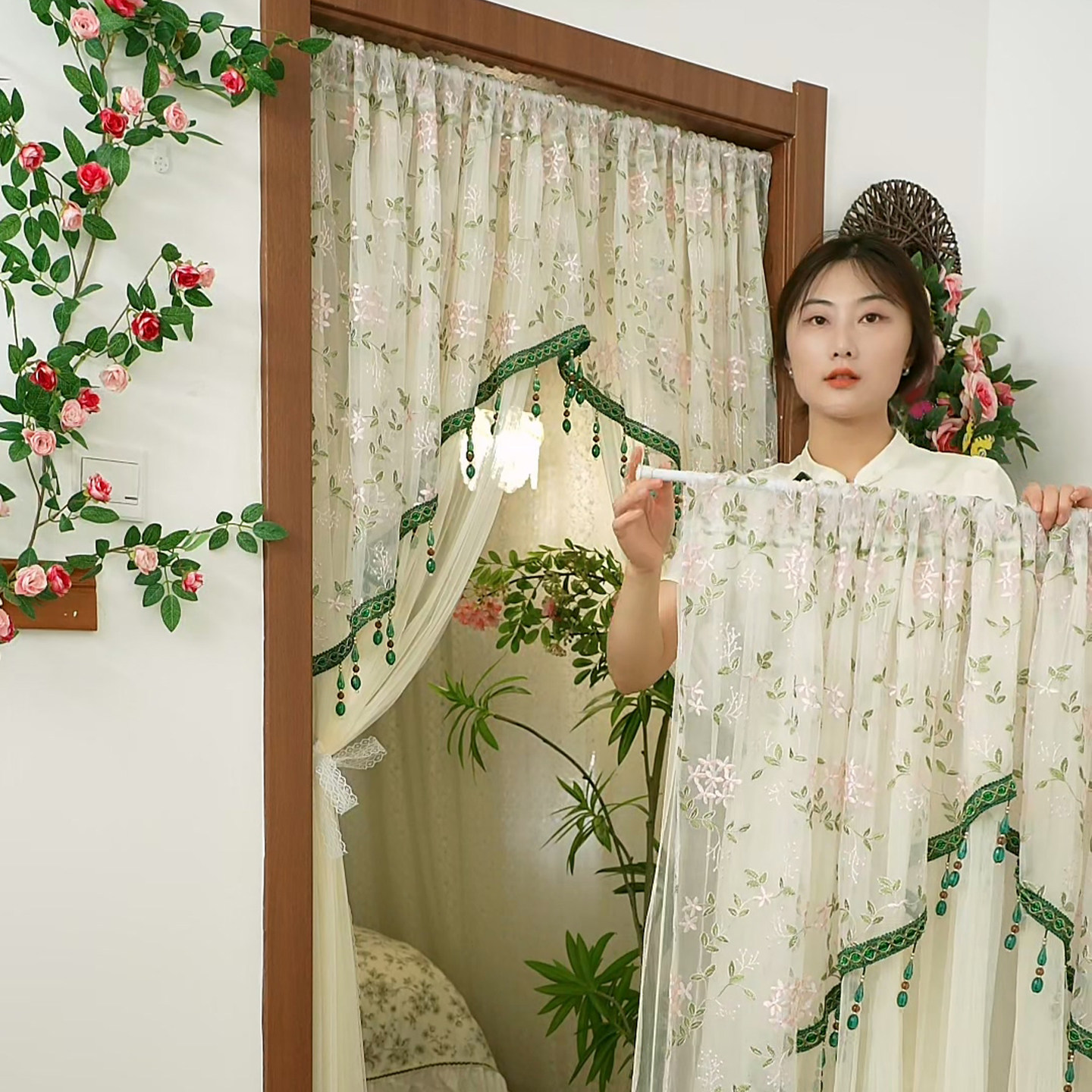 双层纱吊坠门帘法式氛围感卧室防蚊隐私纱帘蕾丝绣花纱吊珠免钉帘,淘宝优惠券,粉丝福利购,淘宝优惠卷