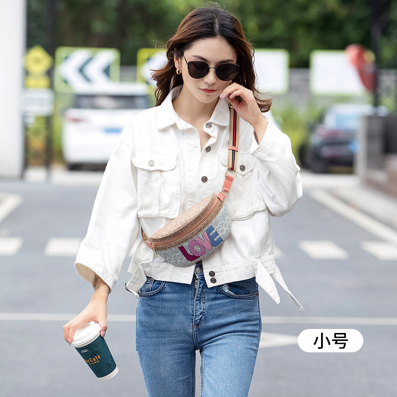 斜跨百搭潮ins小ck街头个性胸包 蒙娜丽莎箱包女士包袋