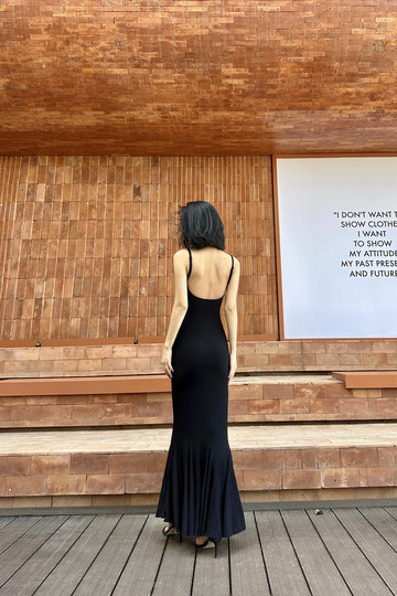 Louis Helin 步步生莲夏日吊带紧身可调节吊带鱼尾包臀加长连衣裙