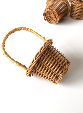 娃娃屋迷你藤编手提篮 过家家玩具场景摆件 手工编织拍摄道具花篮