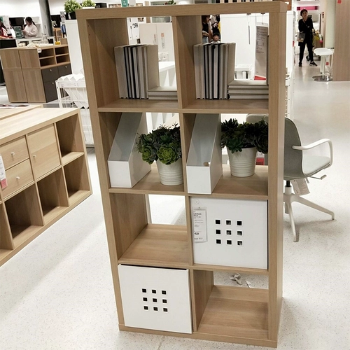 Ikea Carlack полки книжных магазинов.