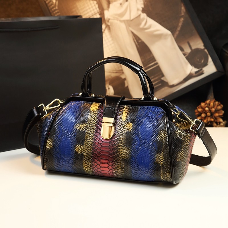 2022新款欧美蛇纹单肩夹子斜挎包 梦琳凯女士包袋