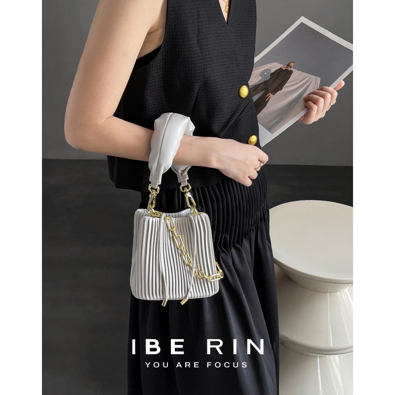 VibeR小众褶皱小水桶包2025新迷你菜篮子手提包链条单肩斜挎包,淘宝优惠券,粉丝福利购,淘宝优惠卷