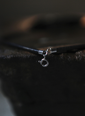 黑檀木手工雕刻特色短款简约吊坠