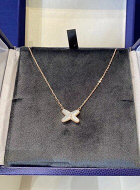 项链女款2024新款轻奢高级感交叉项链女镀18k金玫瑰金配饰女秋冬