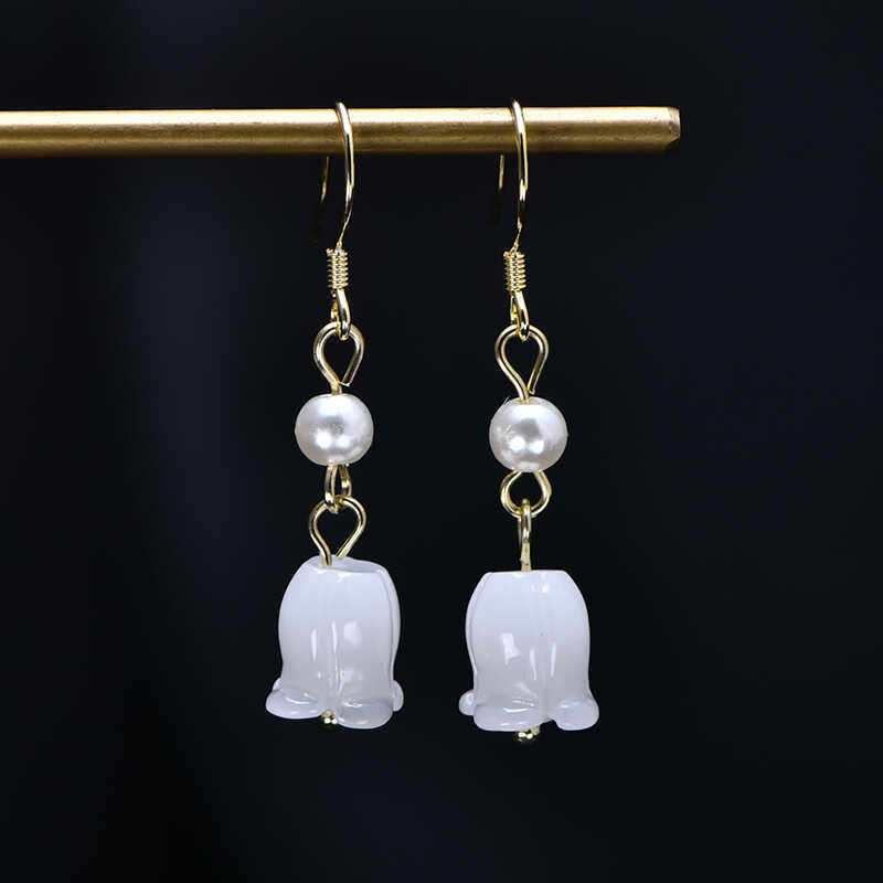 简约百搭郁金香花朵耳环甜美气质设计师款个性长款纯银耳饰显脸瘦,淘宝优惠券,粉丝福利购,淘宝优惠卷