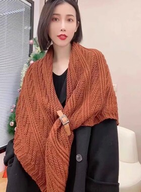 秋冬针织三角披肩围脖女皮扣