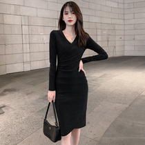 Black Long Sleeve Dress Dress Woman Fall New 2023 Temperament V Collar slim fit Hip Skirt Bottom Skirt