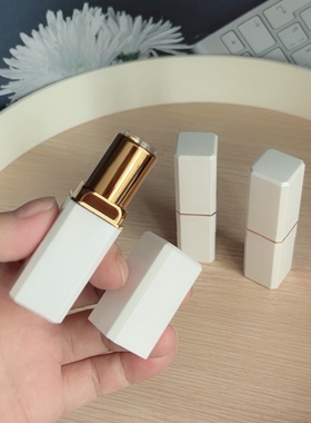 diy口红自制口红管口红包材纯白质量好爆款清新款唇膏管口红包材