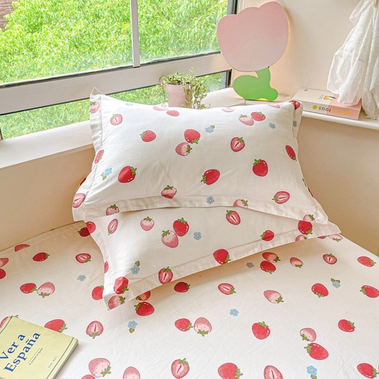 A pair of cotton pillowcases, soft and comfortable