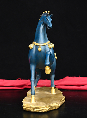 纯铜彩绘铜马装饰品摆件