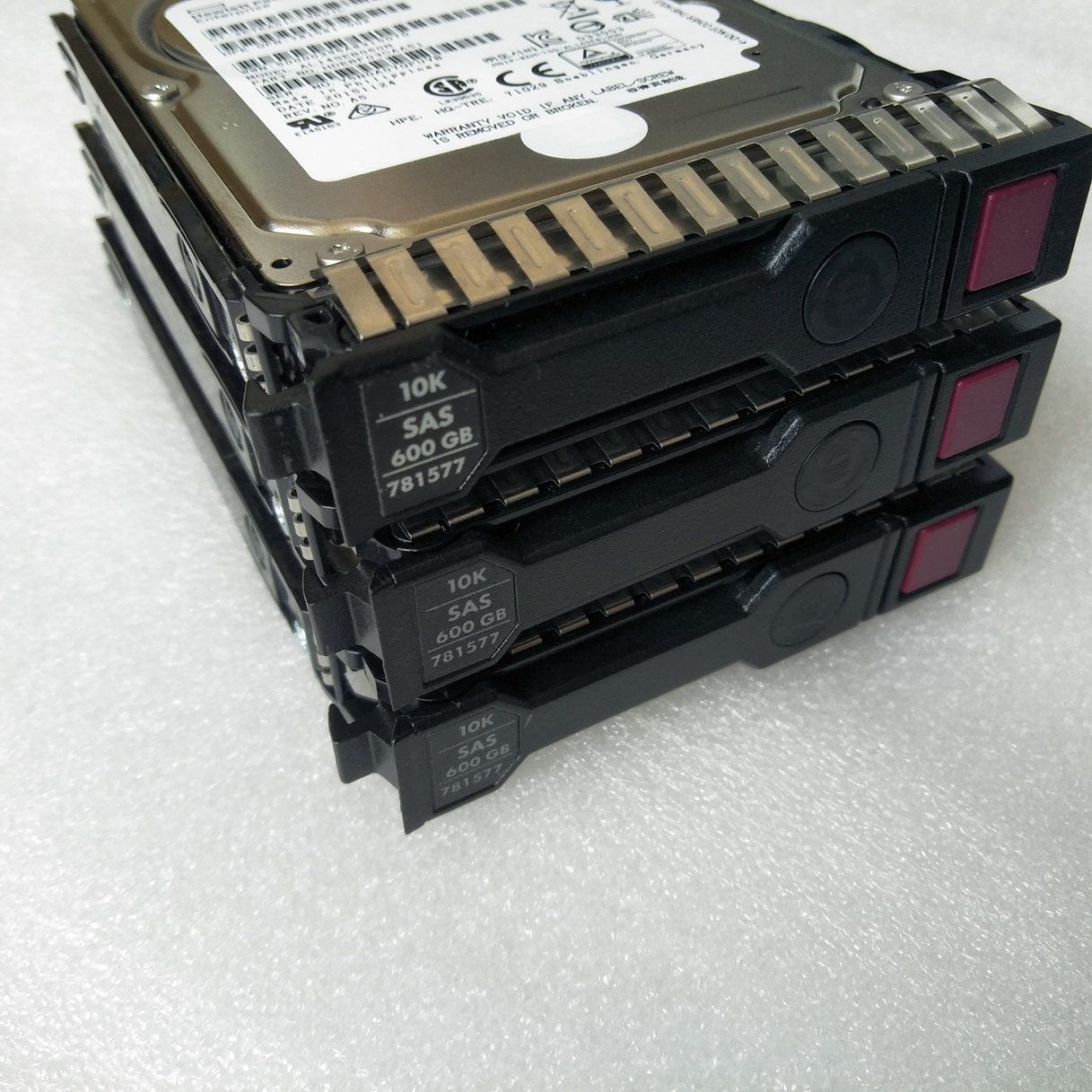 hp/惠普 781577-001 eg0600jetka 10k 600g 2.5寸 g9 sas硬盘