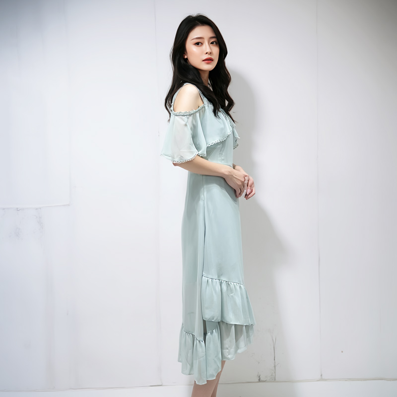季候风夏季新款通勤荷叶边性感露肩A字裙纯色雪纺连衣裙女02LC175 - 图0