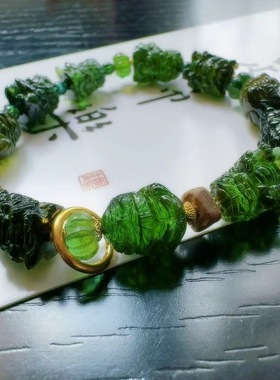 魅晶天然水晶晶体通透纯手工雕刻辣绿色碧玺多宝手链