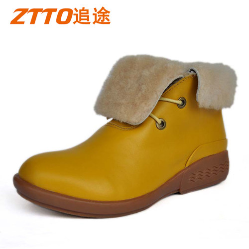 ZTTO反季节头层牛皮女士平底休闲棉鞋女保暖短毛靴断码清仓处理鞋 - 图0