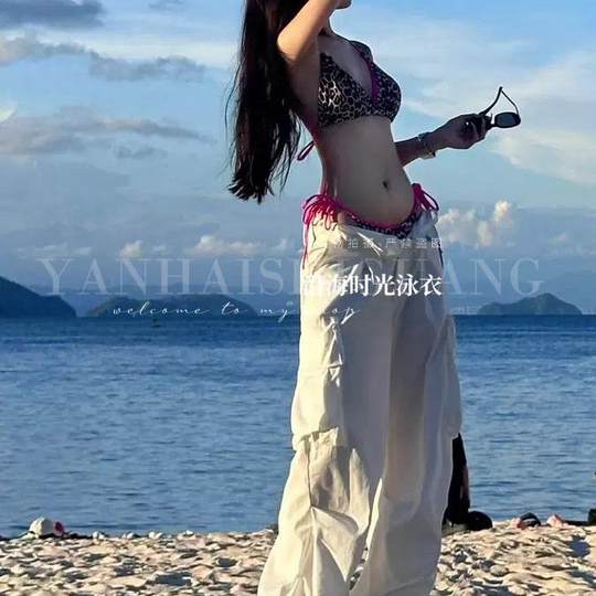 Swimsuit Female Sexy Leopard Print Contrast Bikini Three-Point Style