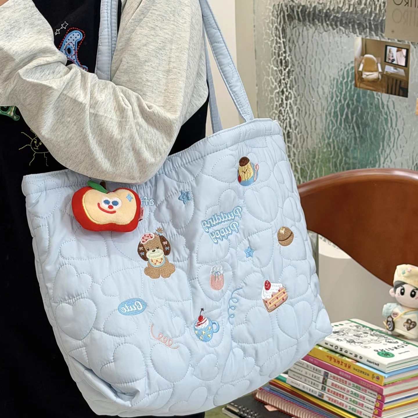 日系ins小清新卡通刺绣云朵包包女 学生托特包休闲百搭手提单肩包,淘宝优惠券,粉丝福利购,淘宝优惠卷