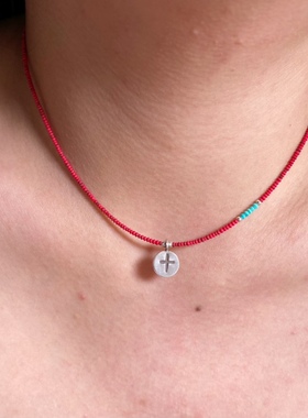 印度琉璃极细项链泰国手工银十字架红色锁骨链轻奢小众饰品多巴胺