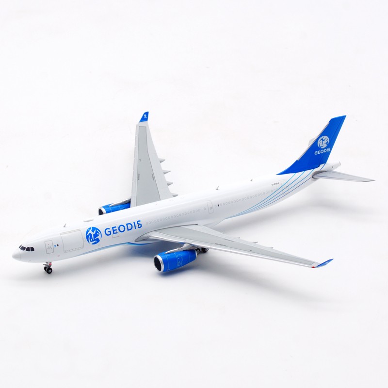 1:400 JC Wings合金客机模型泰坦航空空客A330-300F G-EODS-图1