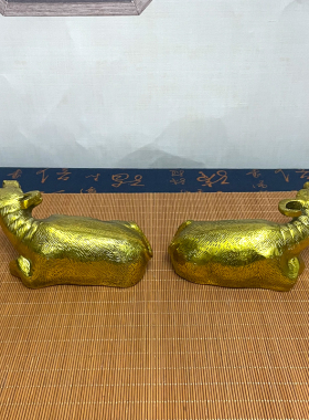 纯铜卧牛一对摆件生肖风水铜牛招财客厅办公室装饰品爱情水牛礼品