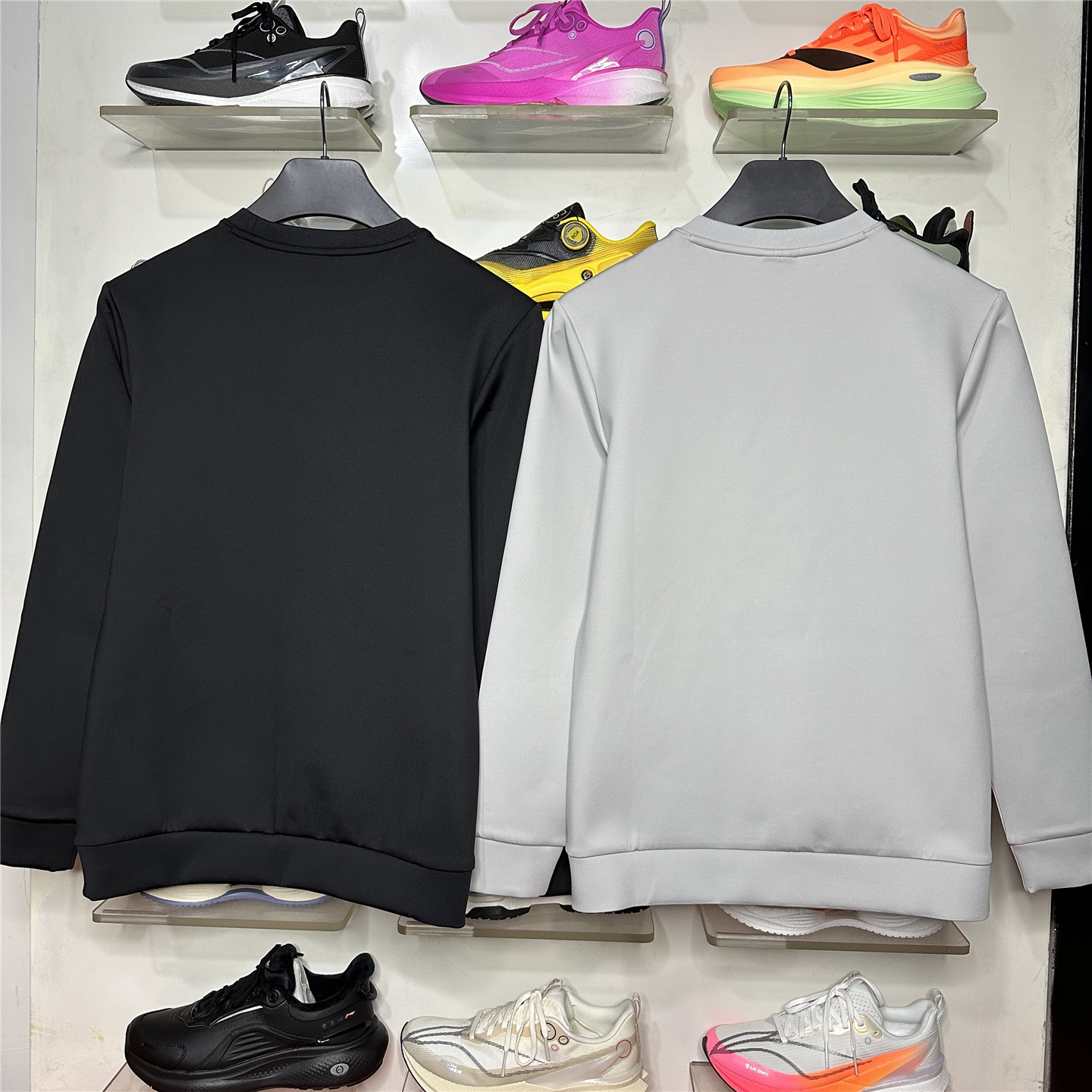 2025冬季新款李宁卫衣男健身系列透气舒适针织无帽上衣AWDV969 - 图0