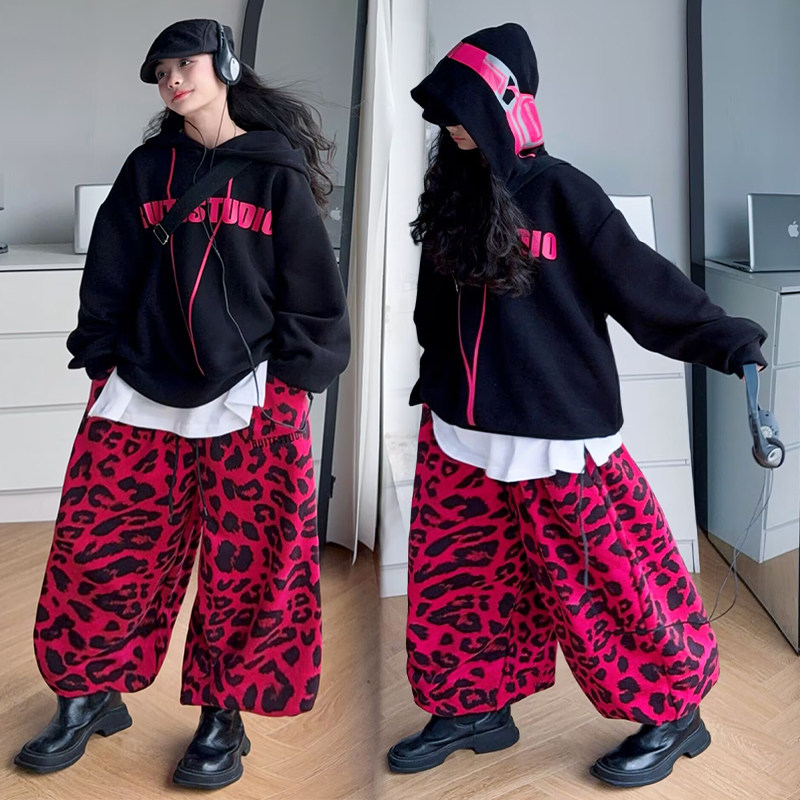 网红女童休闲运动装秋冬新款火龙果色灯笼裤连帽爵士舞跳舞练功服,淘宝优惠券,粉丝福利购,淘宝优惠卷