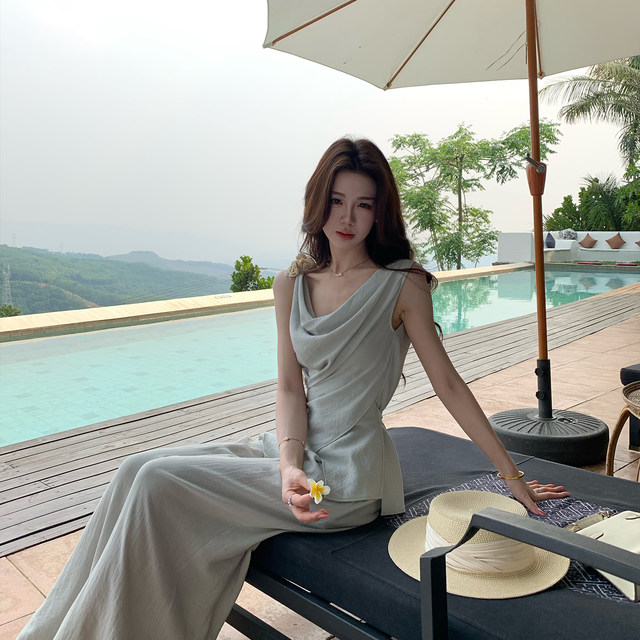 ຊຸດຜ້າຝ້າຍ ແລະຜ້າປ່ານຂອງ Muzi Li ໃນລະດູຮ້ອນ