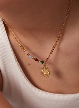 INS法式新款钛钢吊坠项链18K金天然石猫眼石太阳吊坠彩色石头项链