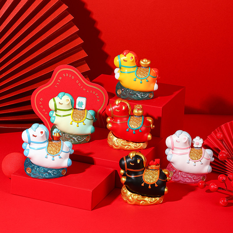 马上有钱摆件办公室工位桌面博物馆洛阳文创纪念品马年吉祥物车载