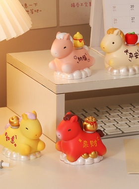 神马都有盲盒生肖马桌面装饰品