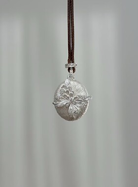 蝴蝶聚福拉丝冰川蝴蝶椭圆吊坠项链中古风气质长款毛衣链配饰女生