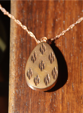 全新女士玫瑰金芙蓉石孤品吊坠