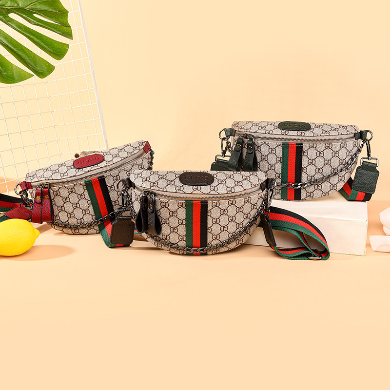 洋气新款2020潮夏休闲小胸包小包包 古阑迪莉女士包袋