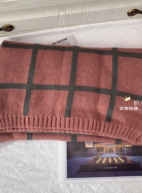 东大门韩版仿羊绒藏青色格子围巾