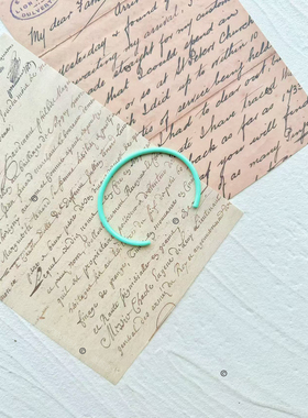 2025年新款手工beads糖果色圆圈手镯女小众高级感轻奢气质手环女