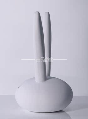 树脂装饰现代客厅小白兔