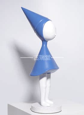 树脂装饰现代客厅乌鸦人
