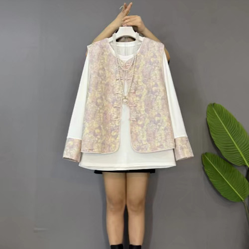 加肥圆领盘扣花朵国风马甲拼色袖口打底衫胖妹妹气质复古两件套女 - 图3