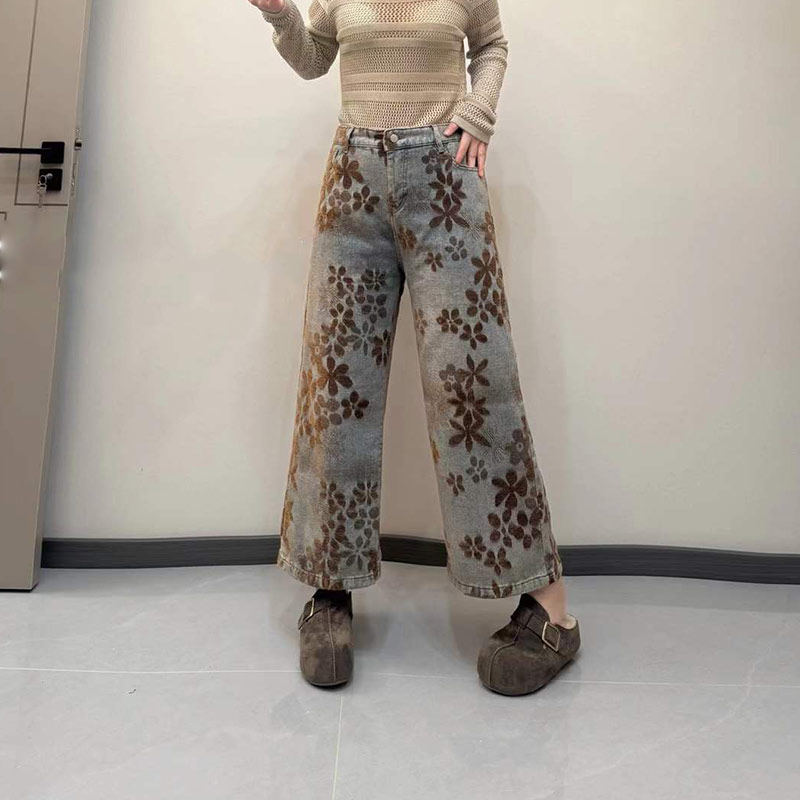 加大码女装花朵阔腿九分裤欧洲站胖妹妹宽松遮胯设计感洋气牛仔裤,淘宝优惠券,粉丝福利购,淘宝优惠卷