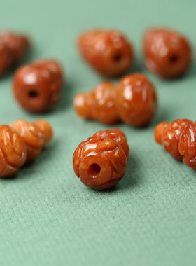 天然红色青玉石葫芦通孔DIY饰品