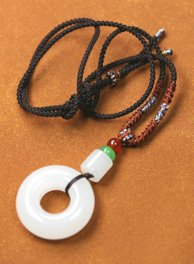 纯天然玉石白玉圆形平安扣玉吊坠